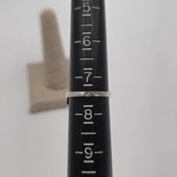 Size 7.5 Sterling Silver Unique Heavily Tarnished And Worn Ring A3128 - Picture 6 of 8